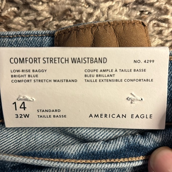 American eagle women’s low rise baggy jeans 14/ 32waist - Picture 3 of 7